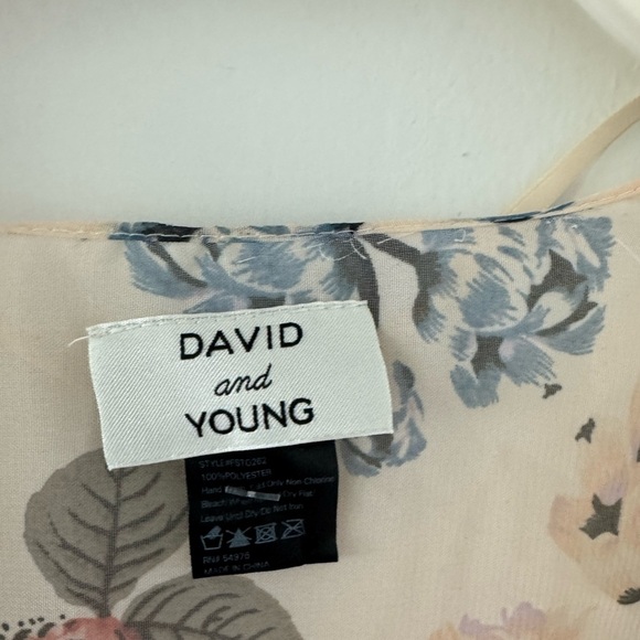 David & Young Light Pink Floral Ruffle Sleeve Kimono OSFM - Picture 5 of 5